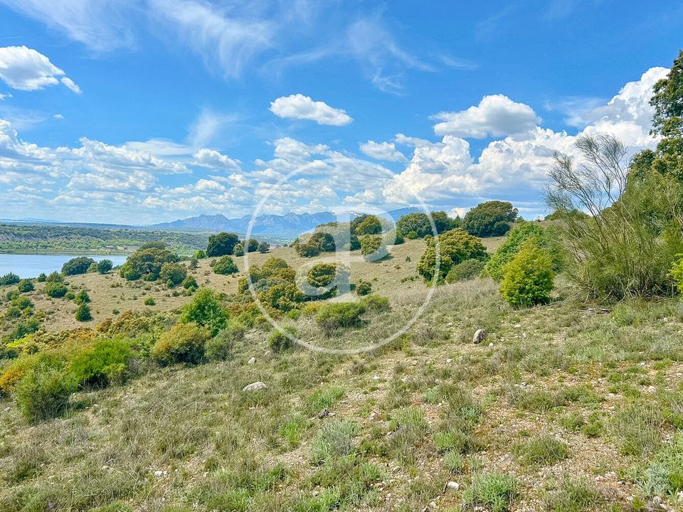 Helårsgrund i Guadalix De La Sierra, Madrid - foto 2