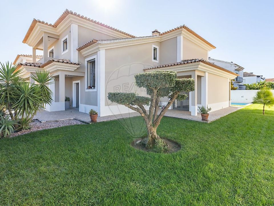 Villa - Setubal, Setubal - photo 1