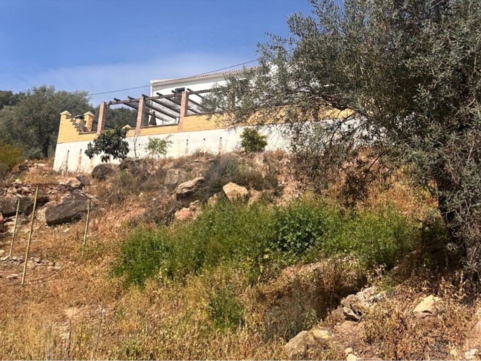 Landejendom i Almogia, Malaga - foto 1