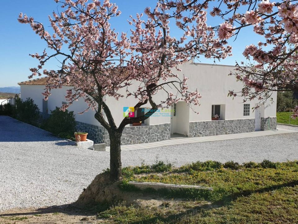 Villa i Oria, Almeria - bilde 1