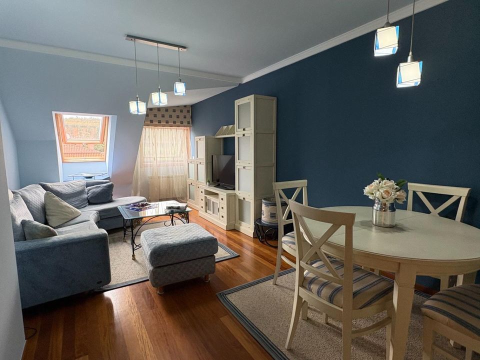 Penthouse: Ames, Coruna – zdjęcie 2