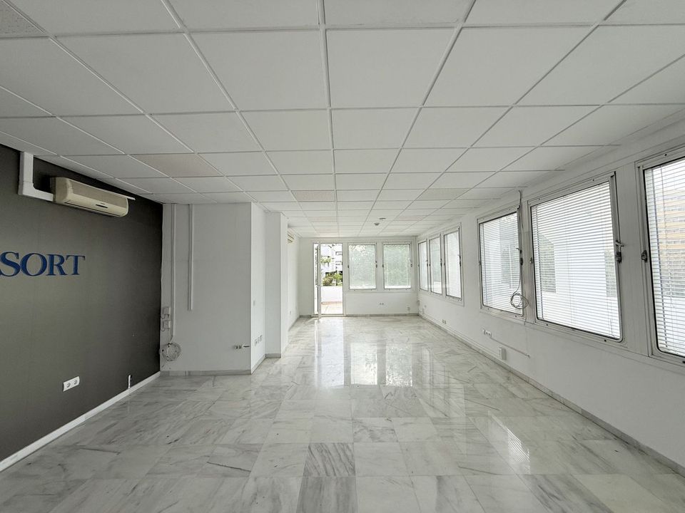 L'establiment comercial a Marbella, Malaga - foto 5