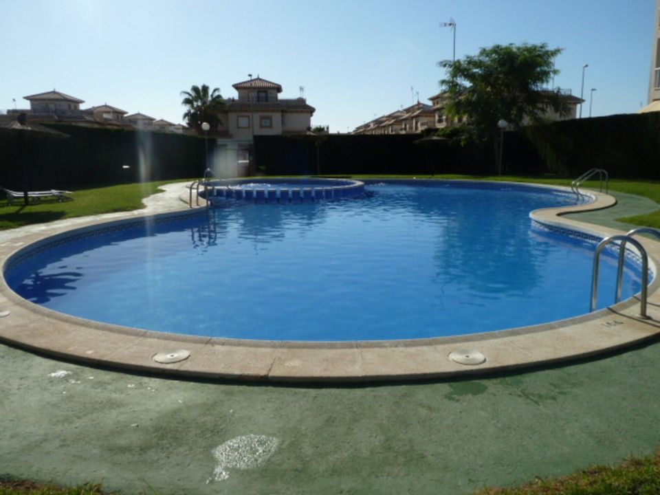 Lejlighed i Cabo Roig, Alicante - foto 2
