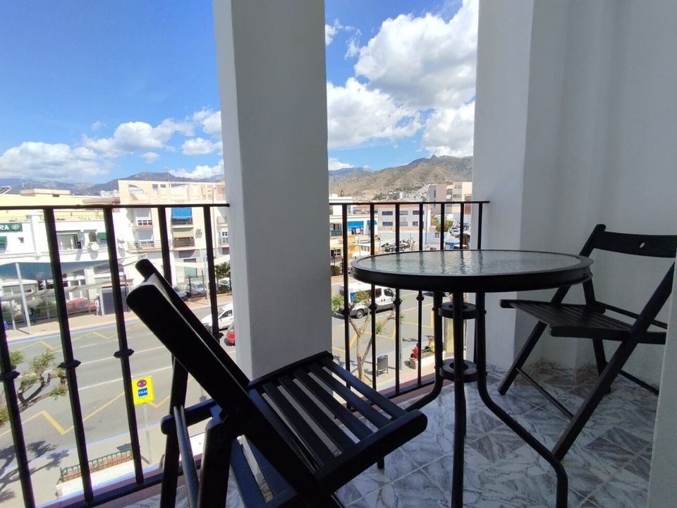 Lejlighed i Nerja, Malaga - foto 1