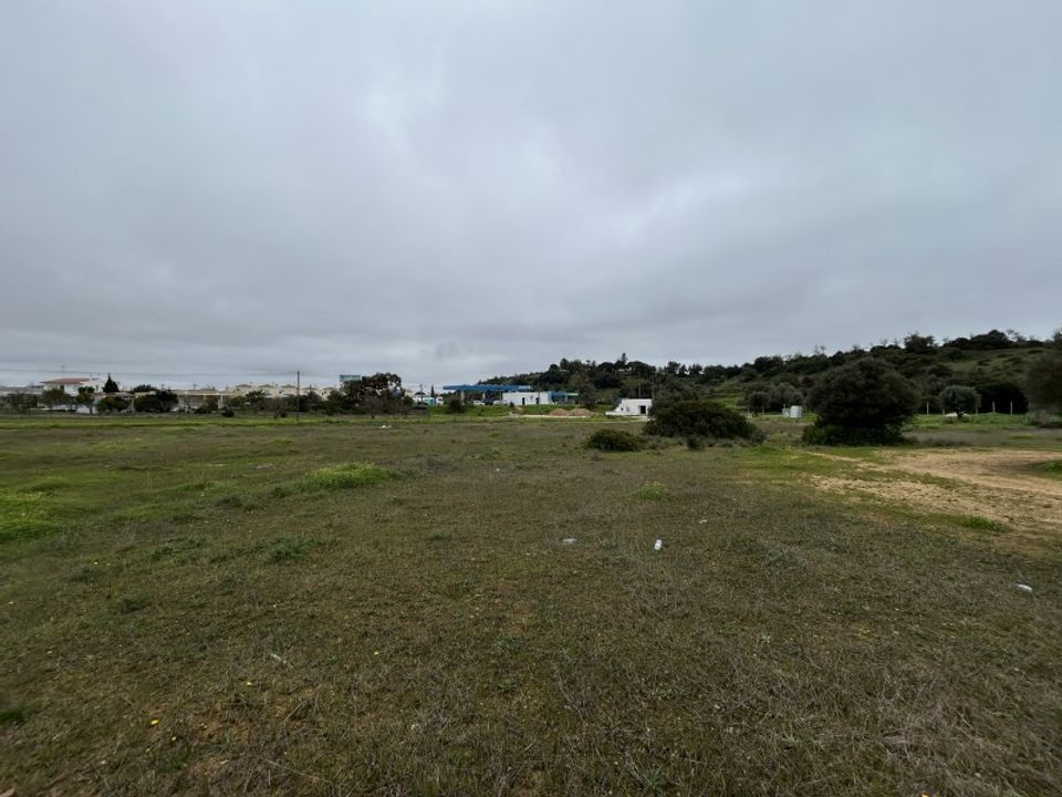 Helårsgrund i Ferreiras, Faro - foto 1