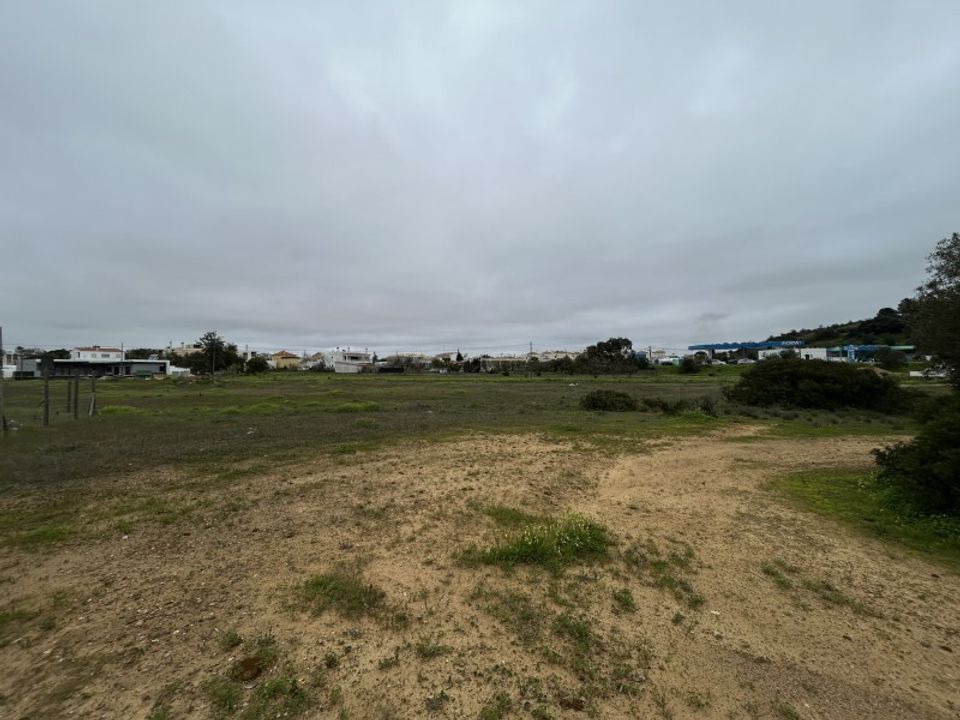 Helårsgrund i Ferreiras, Faro - foto 1