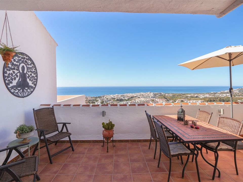Lejlighed i Nerja, Malaga - foto 1