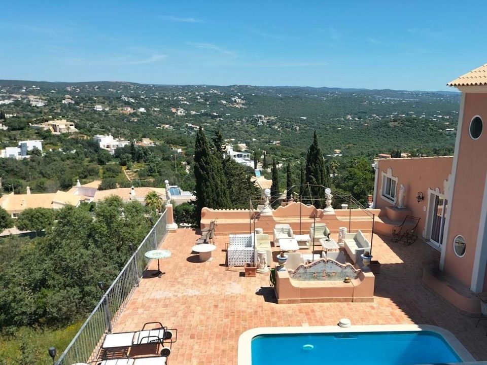 Landejendom i Santa Barbara de Nexe, Faro - foto 1