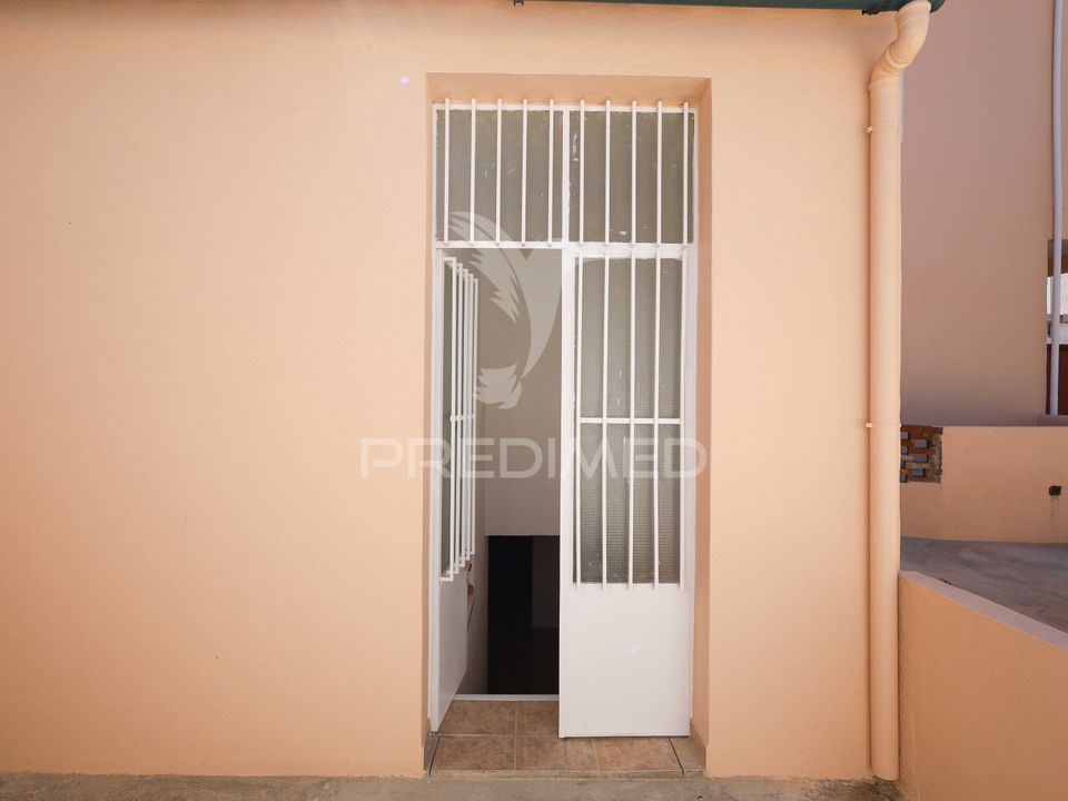 Erhvervsejendom i Entroncamento, Santarem - foto 2