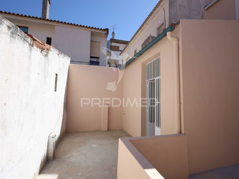 Erhvervsejendom i Entroncamento, Santarem - foto 3