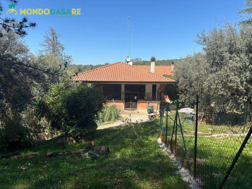 Villa i Fara in Sabina, Rieti - foto 1