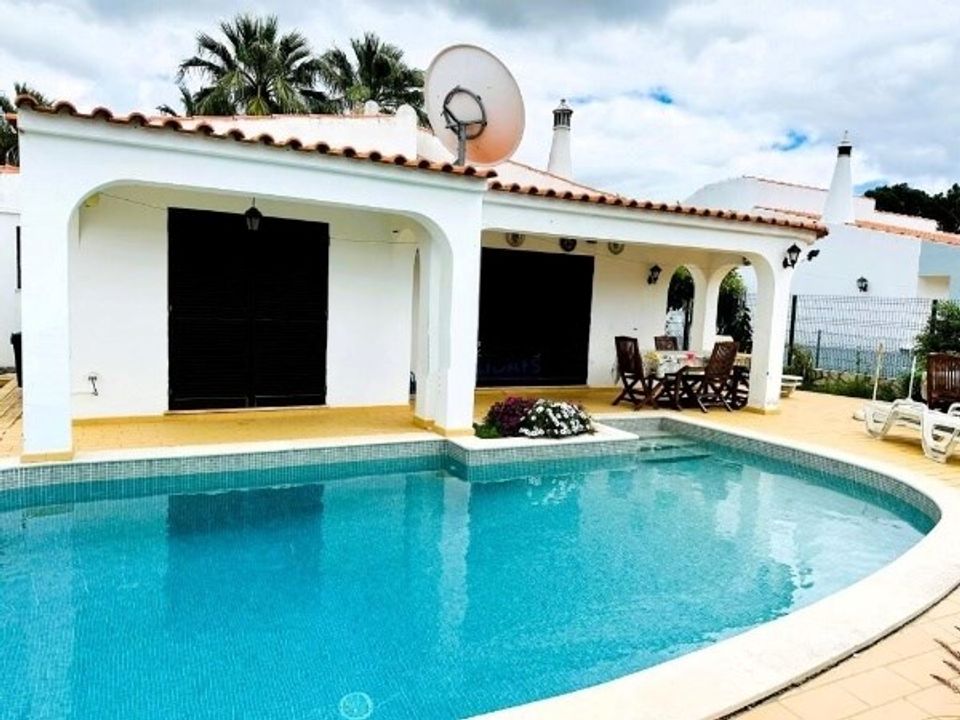 Villa i Vilamoura, Faro - foto 1