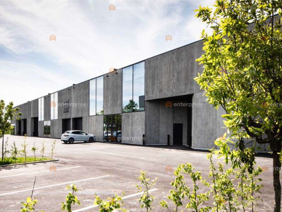 Erhvervsejendom i Loos, Nord - foto 2