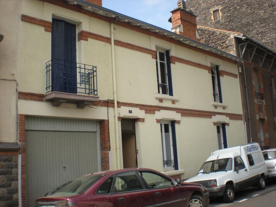 Apartment in Clermont-Ferrand, Puy-de-Dome - photo 1