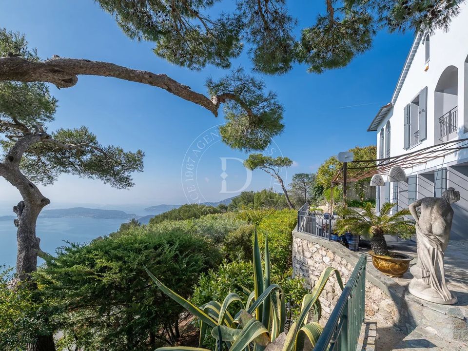Villa i Eze, Alpes-Maritimes - foto 1
