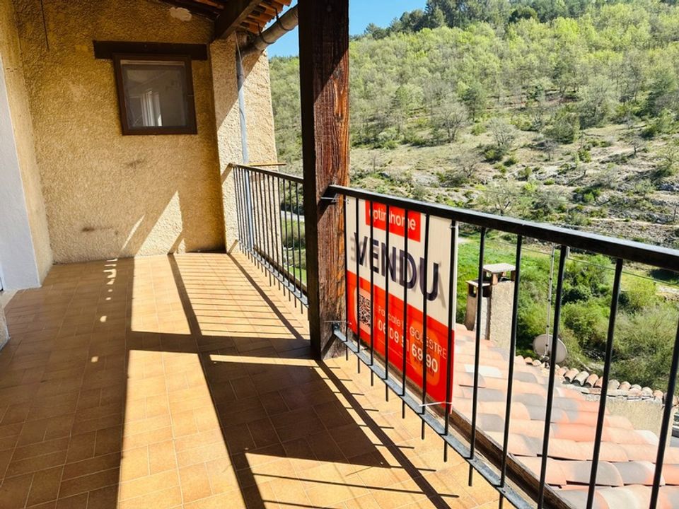 Landsbyhus i Saint-Martin-de-Bromes, Alpes-de-Haute-Provence - foto 2
