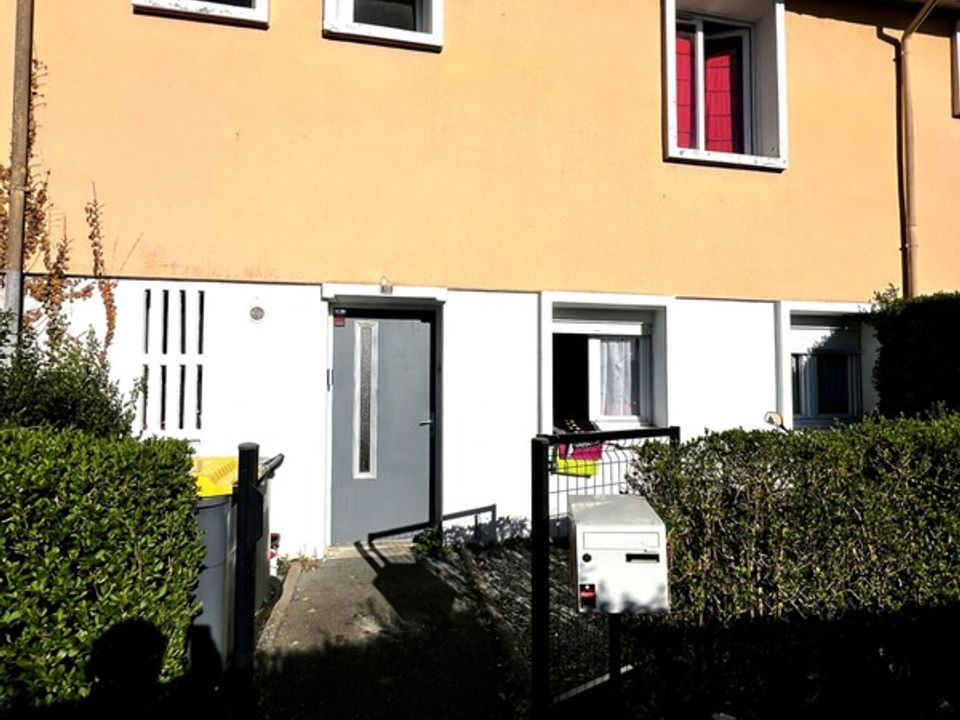 Villa i Rousies, Nord - foto 1