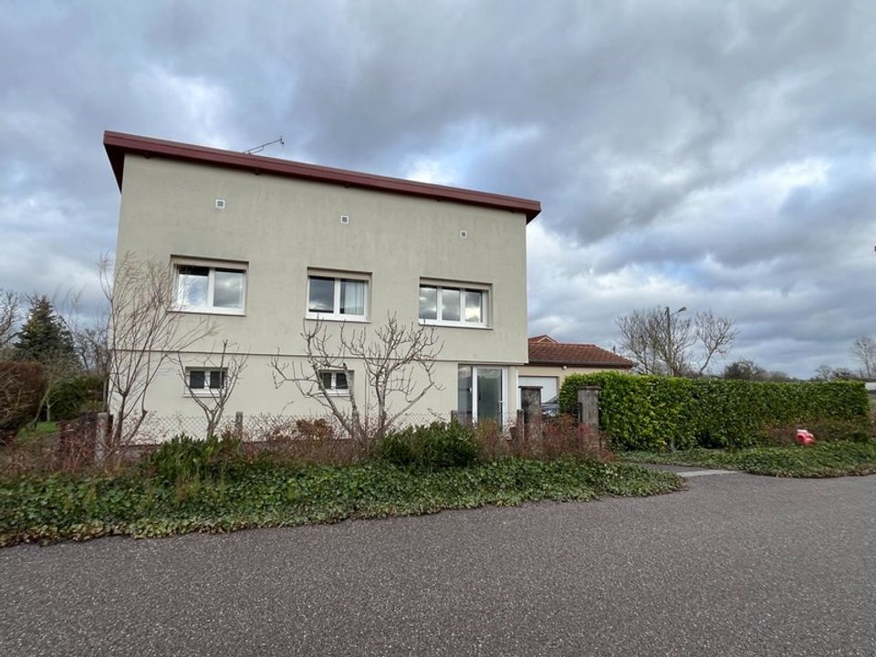 Rekkehus i Rosières-aux-Salines, Meurthe-et-Moselle - bilde 1