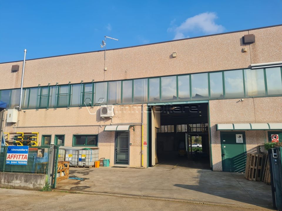 Erhvervsejendom i Barbarano Mossano, Vicenza - foto 1