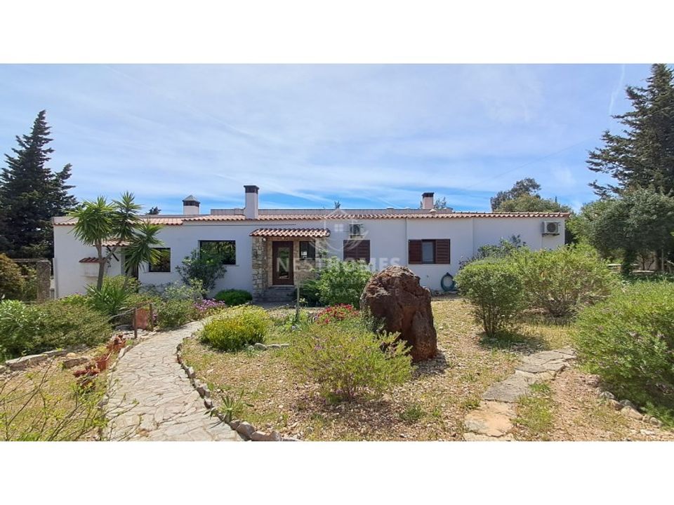 Villa i Santa Barbara de Nexe, Faro - foto 1