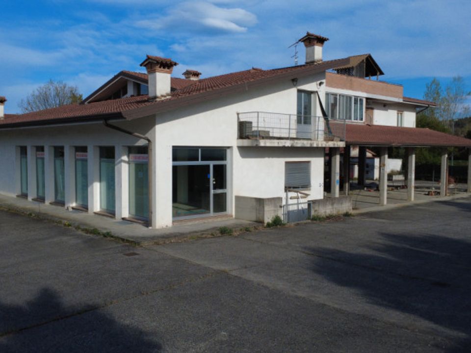 Erhvervsejendom i Gradisca d'Isonzo, Gorizia - foto 4
