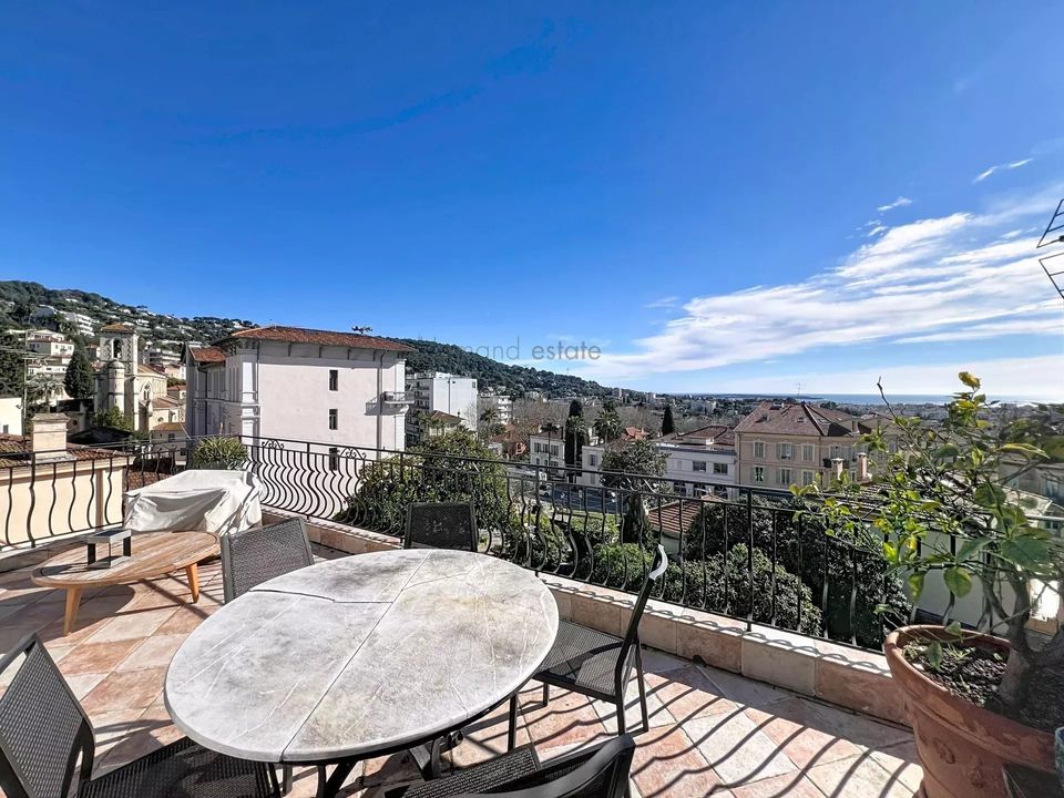 Landejendom i Le Cannet, Alpes-Maritimes - foto 2