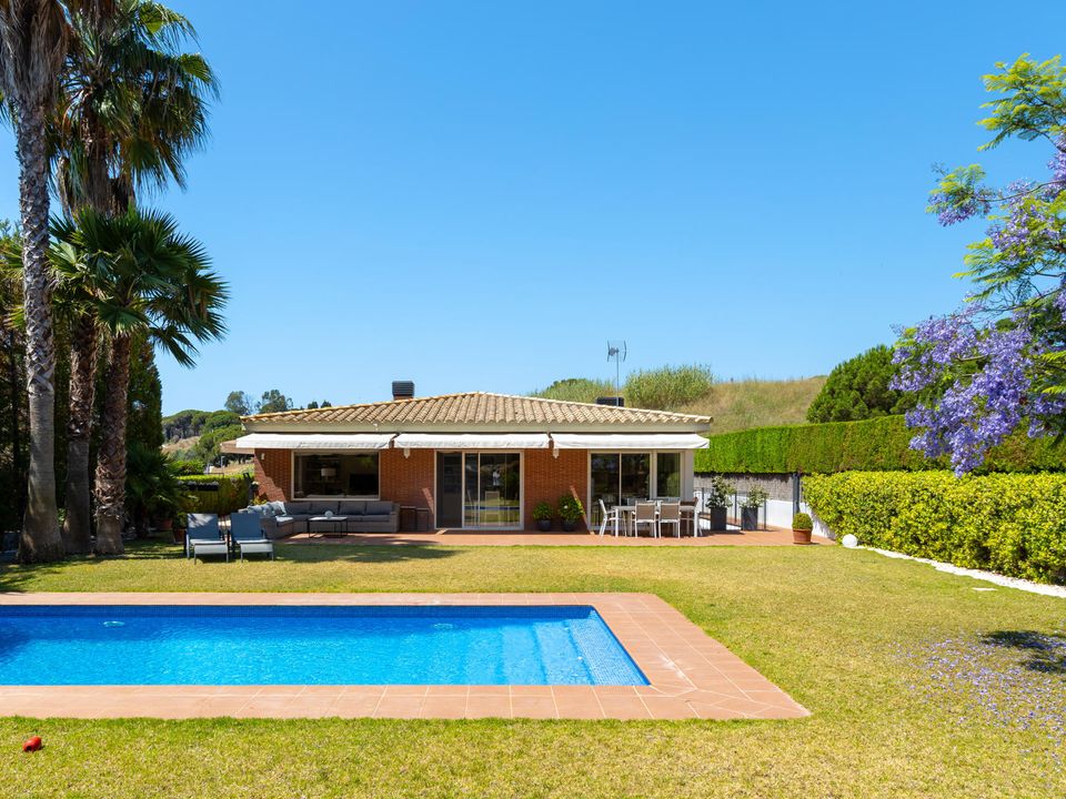 Villa i Sant Vicenc De Montalt, Barcelona - foto 1