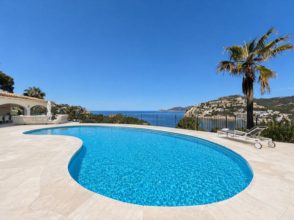 Villa i Port D'andratx, Mallorca - bilde 1