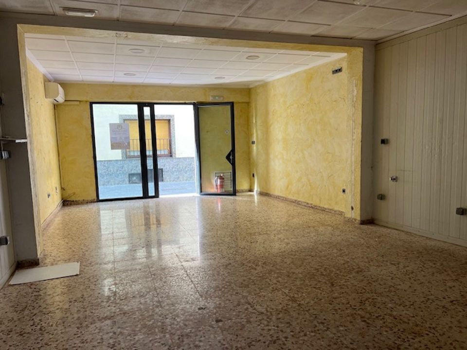 Erhvervsejendom i Ayora, Valencia - foto 3