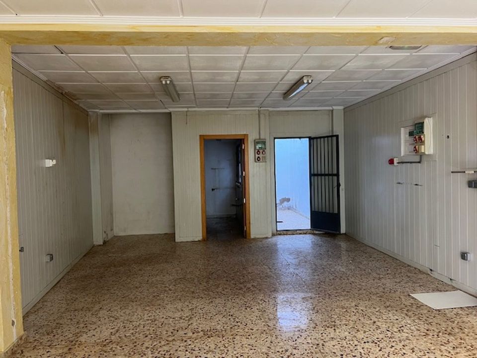 Erhvervsejendom i Ayora, Valencia - foto 5
