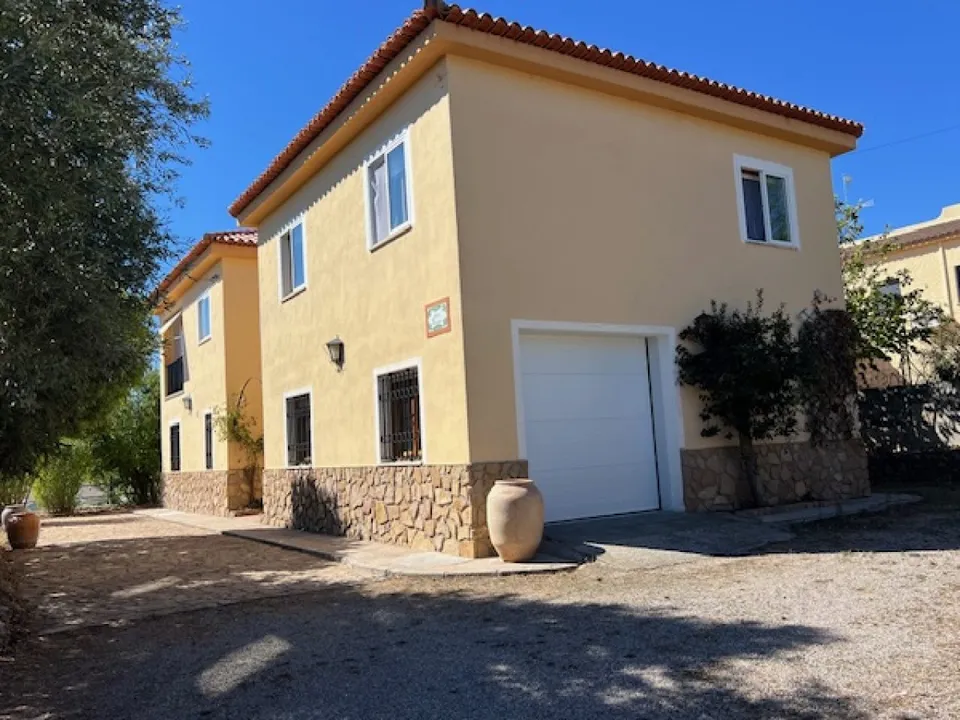 Finca i Ayora, Valencia - foto 1