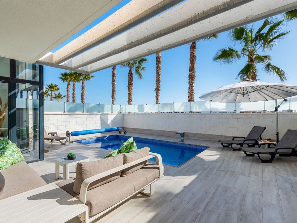 Villa in Orihuela Costa, Alicante - photo 4