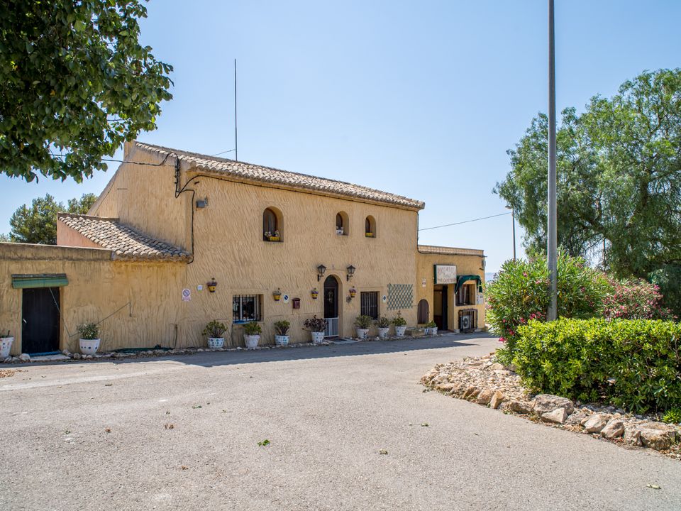 Villa i Pinoso, Alicante - foto 1
