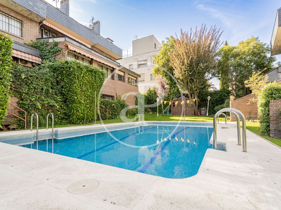 Villa i Pozuelo De Alarcon, Madrid - foto 3