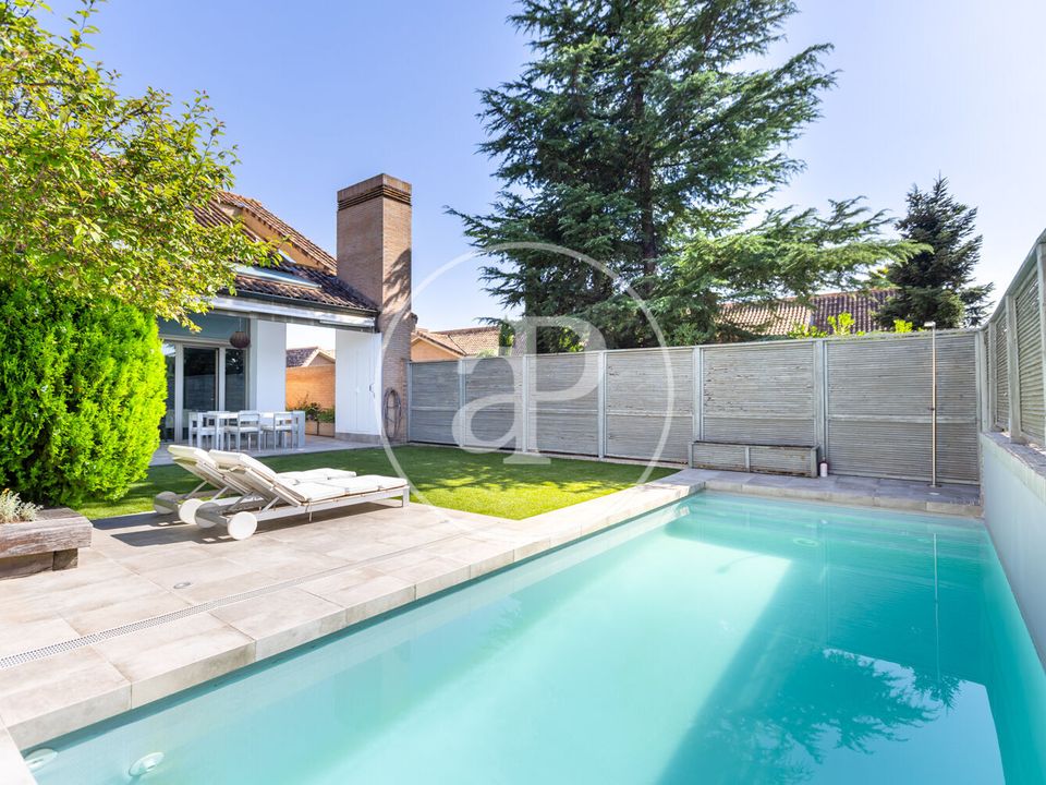 Villa i Pozuelo De Alarcon, Madrid - foto 2