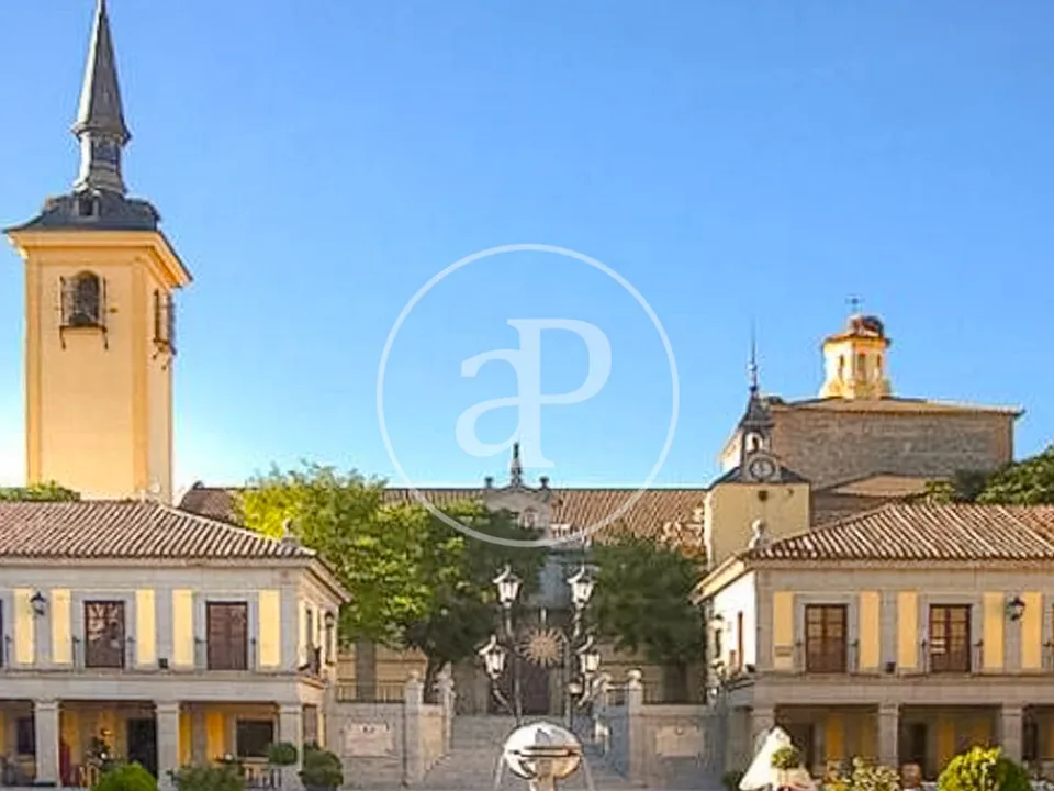 Helårsgrund i Brunete, Madrid - foto 3