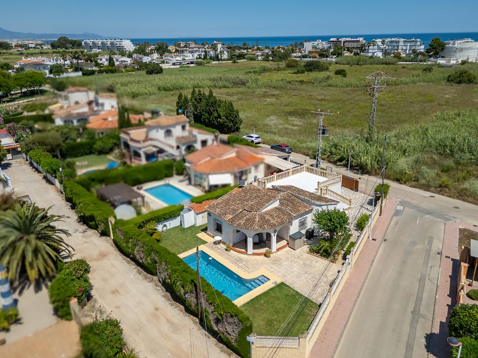 Villa i Els Poblets, Alicante - foto 1