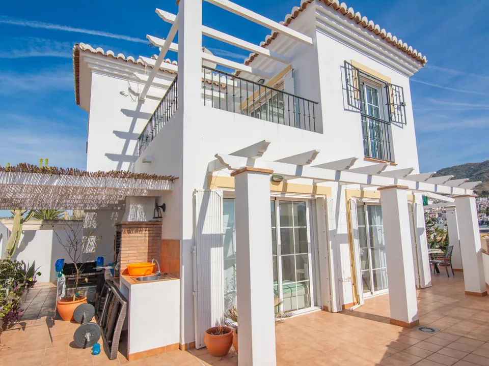 Villa i Nerja, Malaga - foto 1
