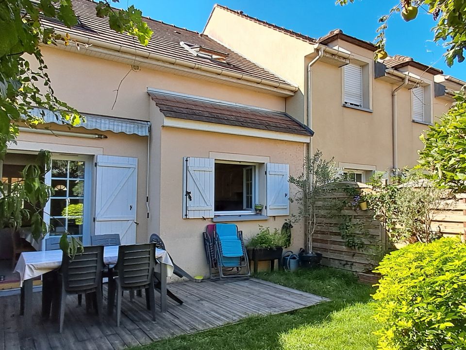 Casa unifamiliar a Boissy-Saint-Léger, Val-de-Marne - foto 1