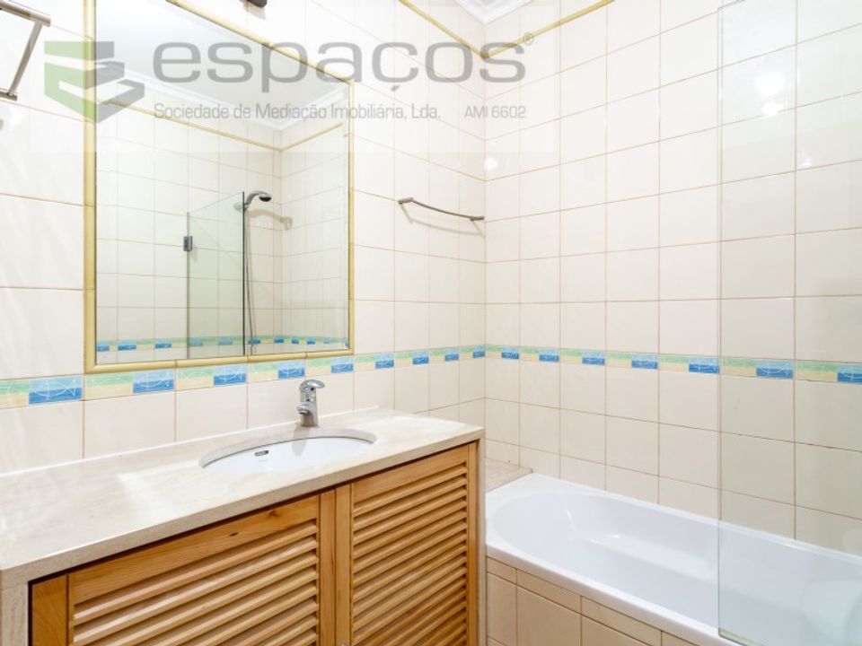 Lejlighed i Santa Iria de Azoia, Lisbon - foto 3