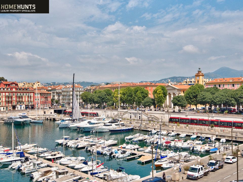 Appartement - Nice, Alpes-Maritimes - photo 1