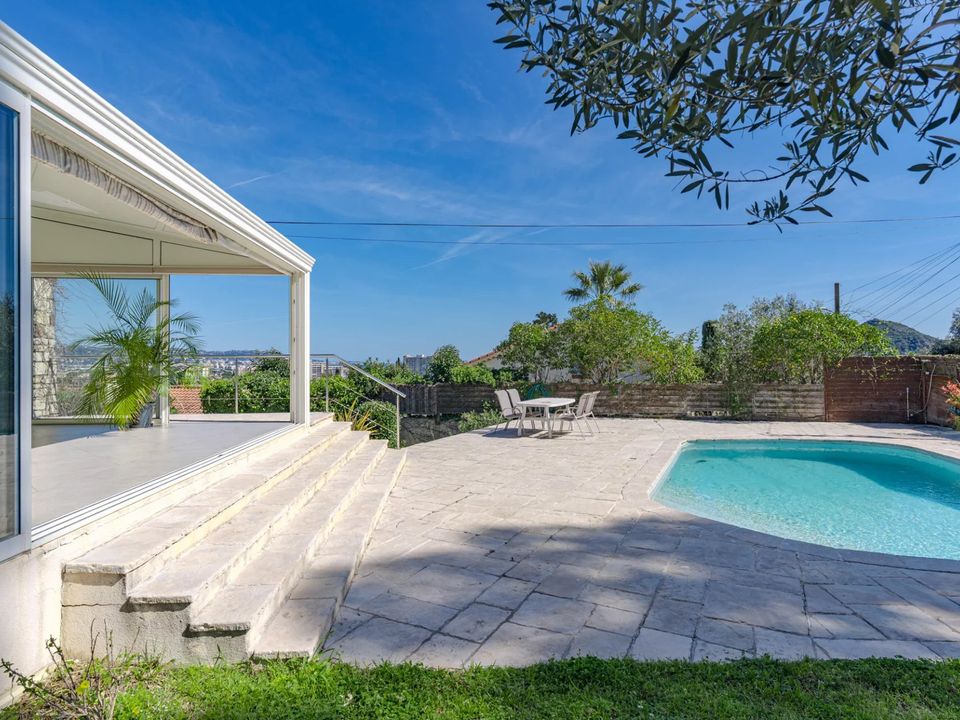 Villa i Mandelieu-la-Napoule, Alpes-Maritimes - foto 3