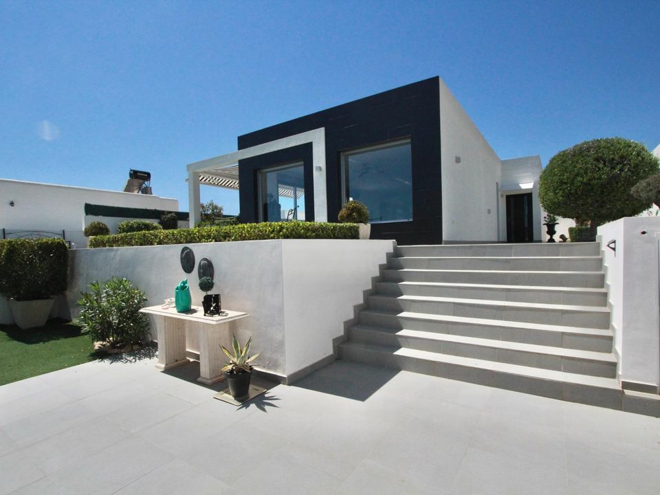 Villa i Polop, Alicante - foto 1