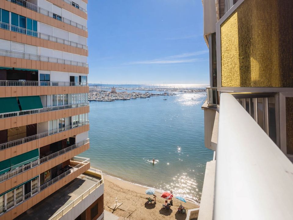 Lejlighed i Torrevieja, Alicante - foto 2