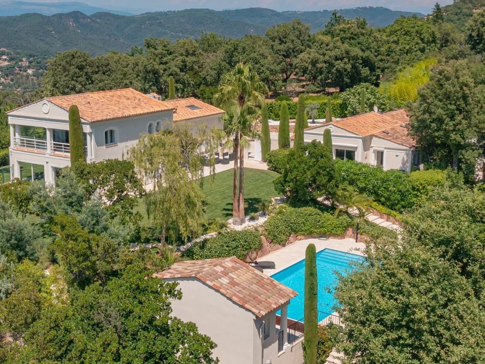 Villa i Les Adrets-de-l'Esterel, Var - foto 3