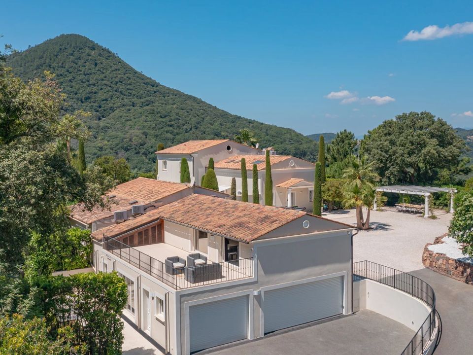 Villa i Les Adrets-de-l'Esterel, Var - foto 4