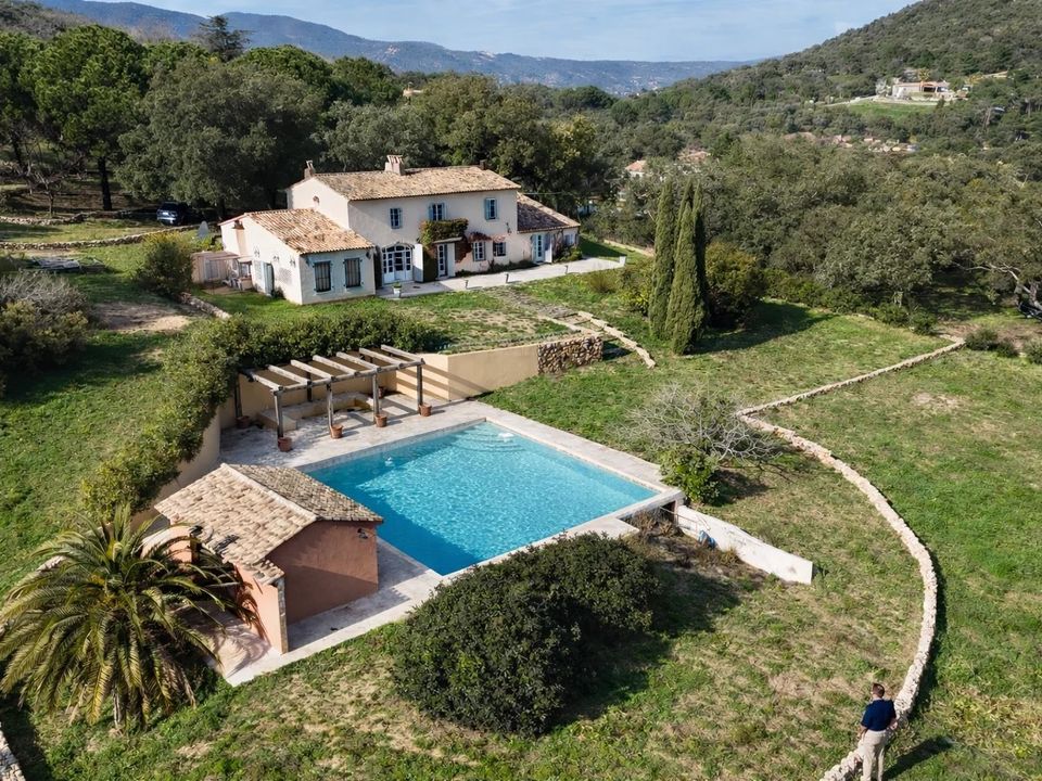 Villa i Le Plan-de-la-Tour, Var - foto 1