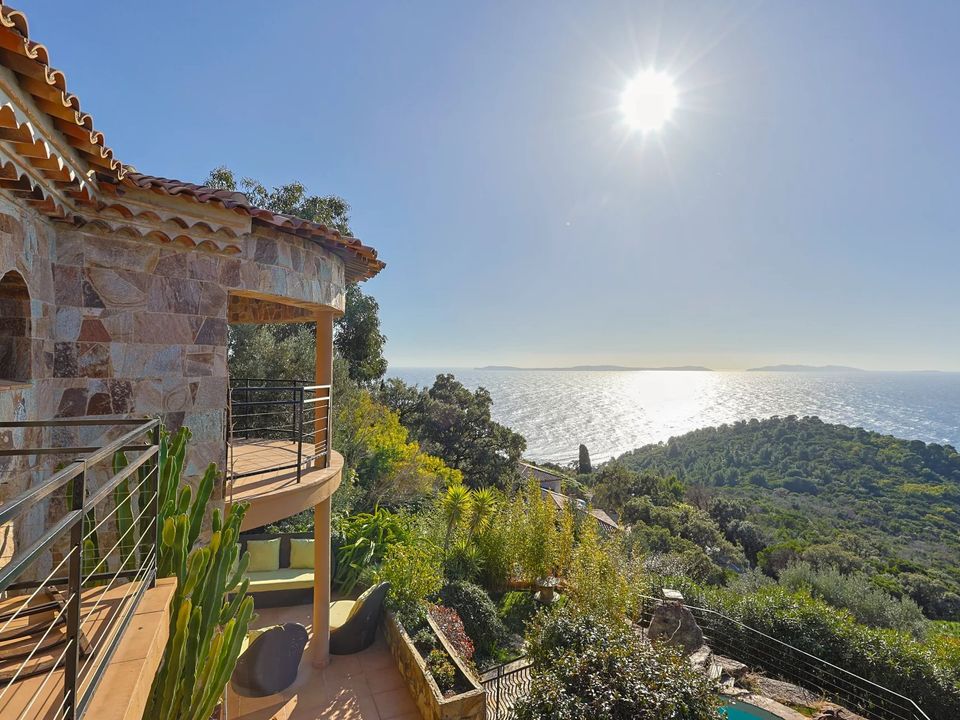 Villa i Rayol-Canadel-sur-Mer, Var - foto 1