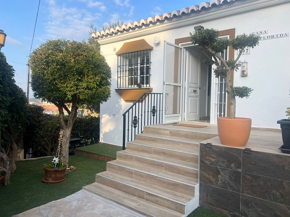 Villa i Caleta De Velez, Malaga - foto 1