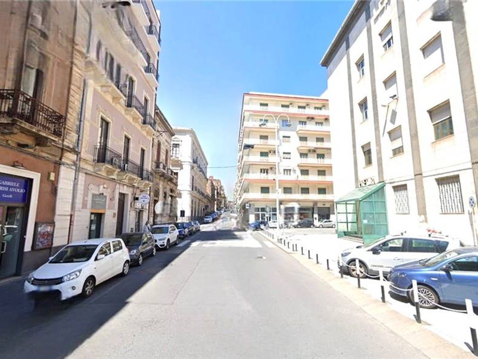 Erhvervsejendom i Catania, Catania - foto 1